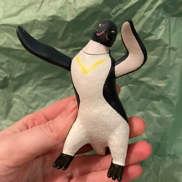 Toys | B1g2 Happy Feet Penguin Animal Figure Buy 1 Get 2